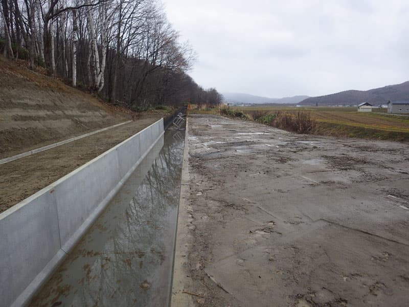 幌加内地区　幌加内幹線用水路高台線工区工事