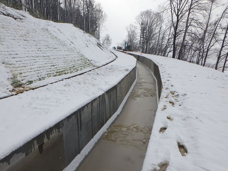 幌加内地区　幌加内幹線用水路西１線工区外一連工事